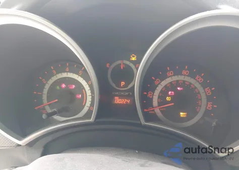 2014 Scion Tc 10 Series z USA, uszkodzony, nr VIN JTKJF5C75E3066552